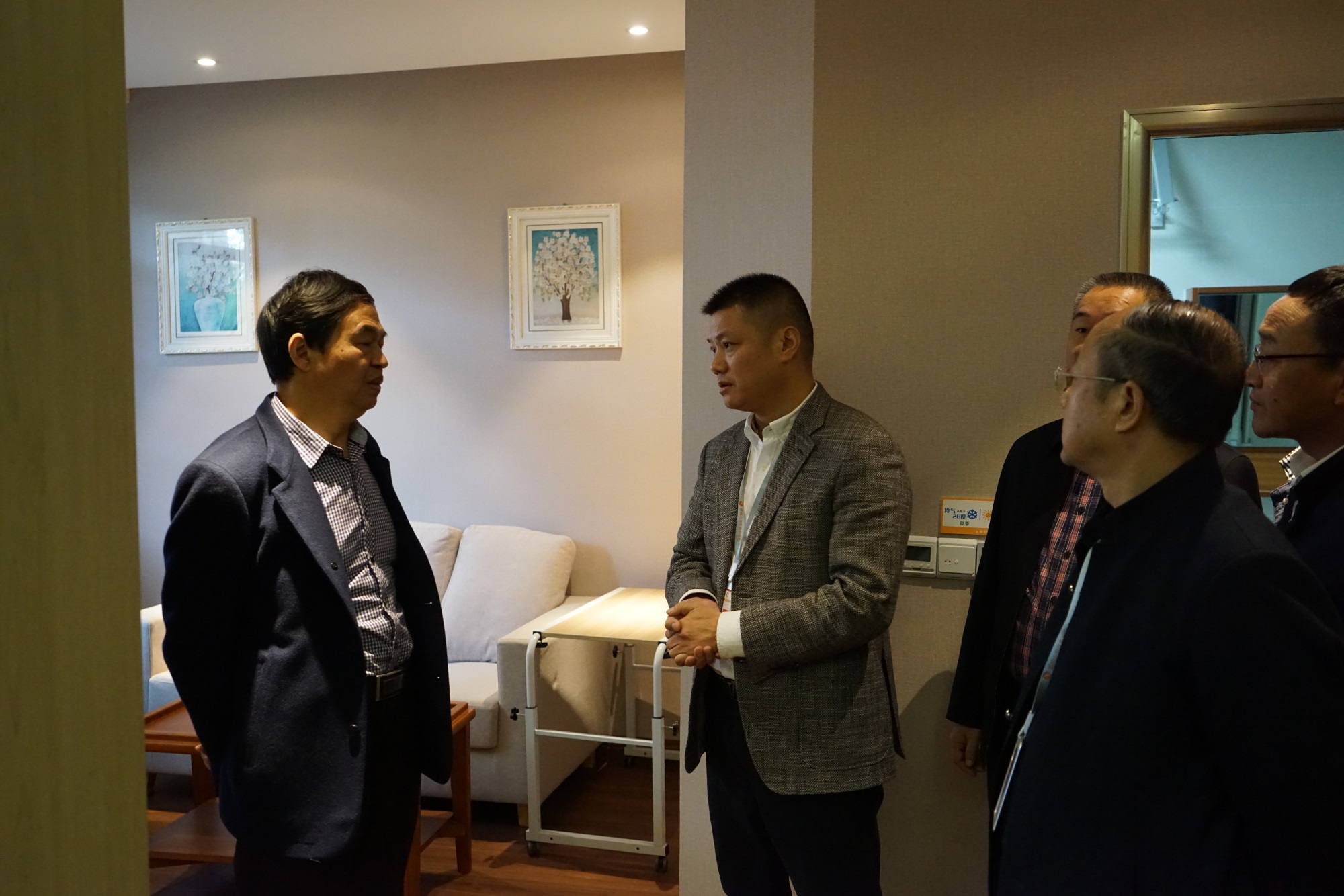 1574042733.jpg DSC03184.JPG